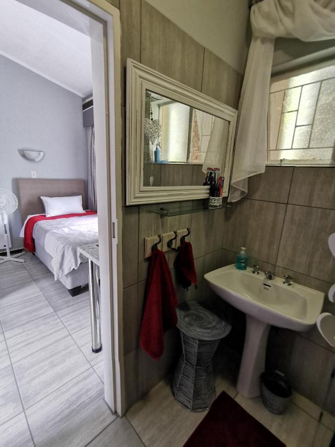 Stew S Room 波罗克瓦尼 外观 照片